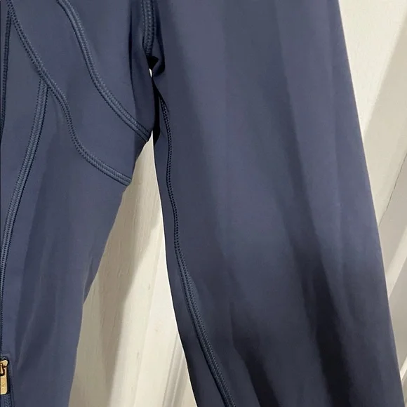 Lululemon define jacket *Nulu* in color shade/gold - Picture 10 of 16